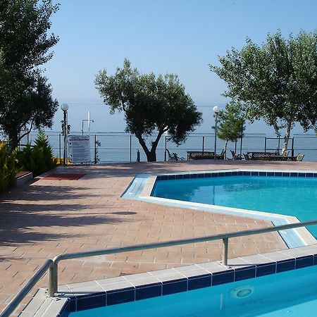Bungalows Camping Kouyoni Gerakini Exterior foto