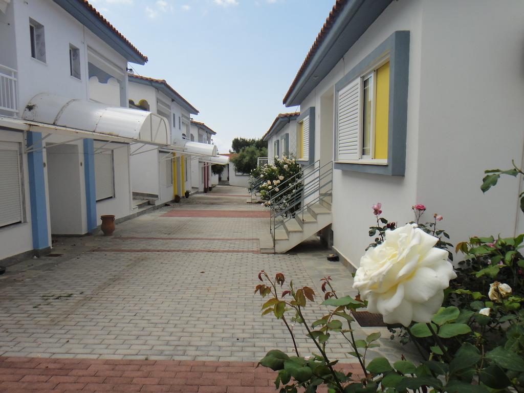 Bungalows Camping Kouyoni Gerakini Exterior foto